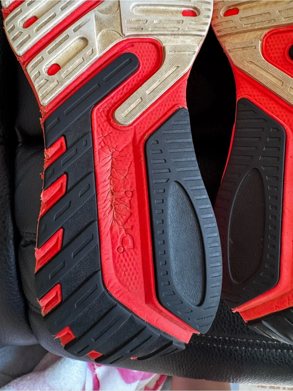 Brooks Women’s Athletic Shoes — Light Gray with Red and Black